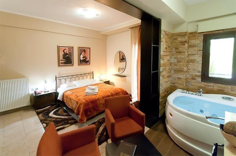 Nostos Hotel Káto Loutrákion Værelse billede