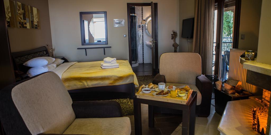 Nostos Hotel Káto Loutrákion Eksteriør billede